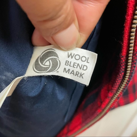 Scapa of Scotland wool blend red flannel shacket - Picture 6 of 9